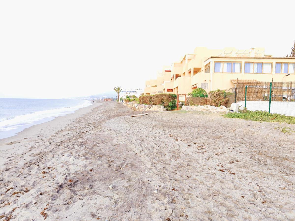 Primera Linea De Playa Naturista ベラ エクステリア 写真
